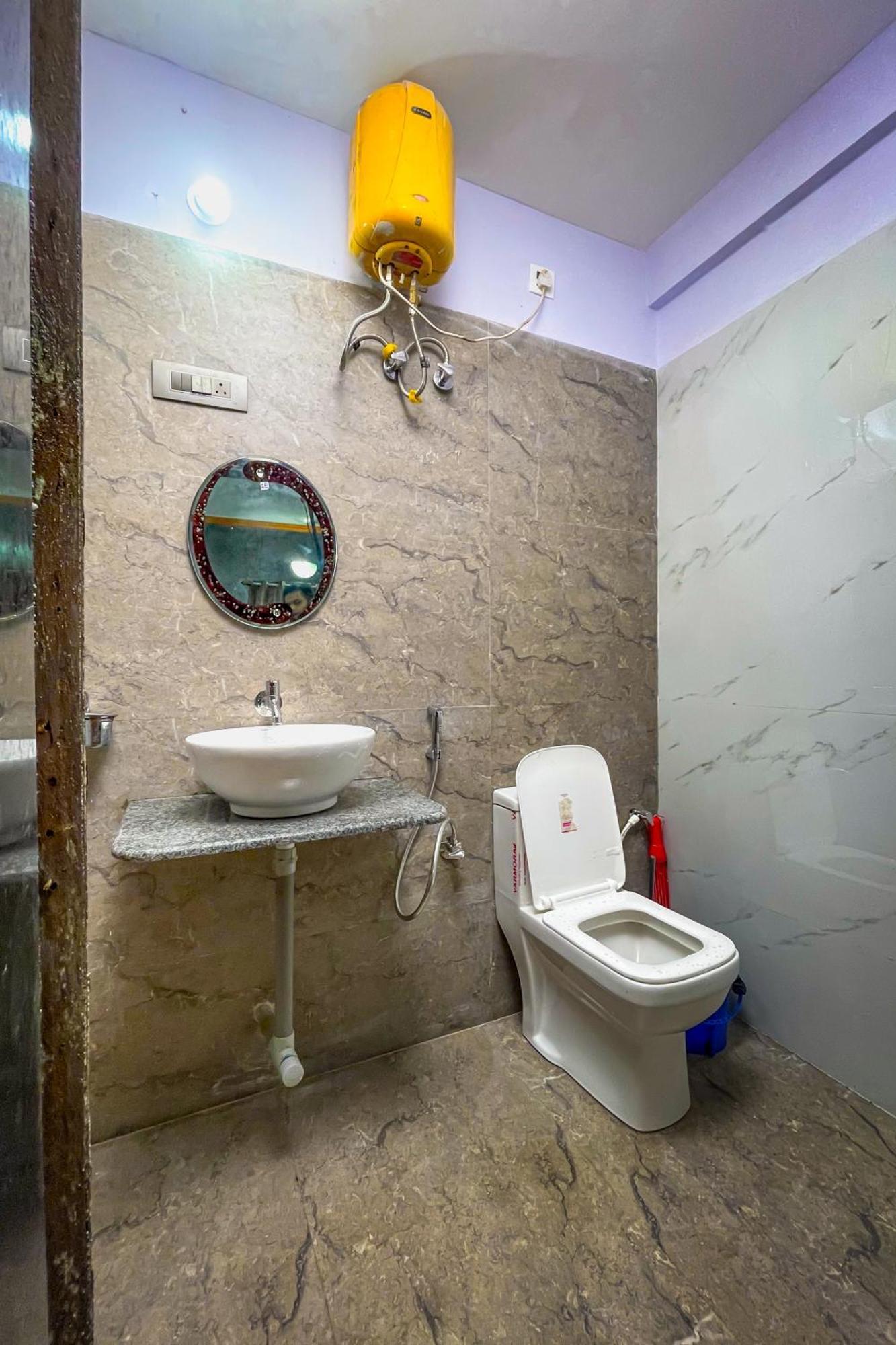 Bbn Serviced Apartment Calangute Habitación foto
