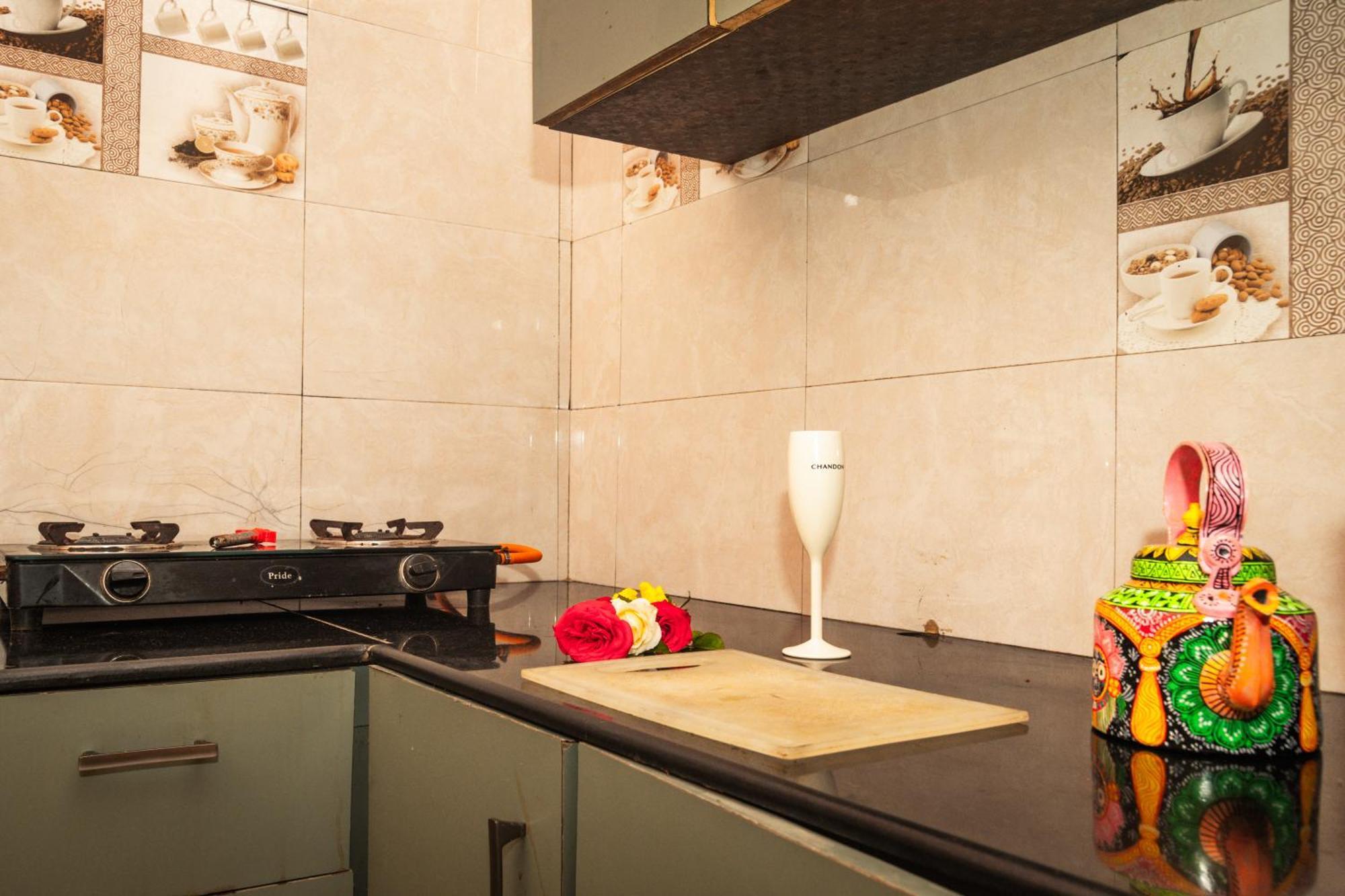 Bbn Serviced Apartment Calangute Habitación foto